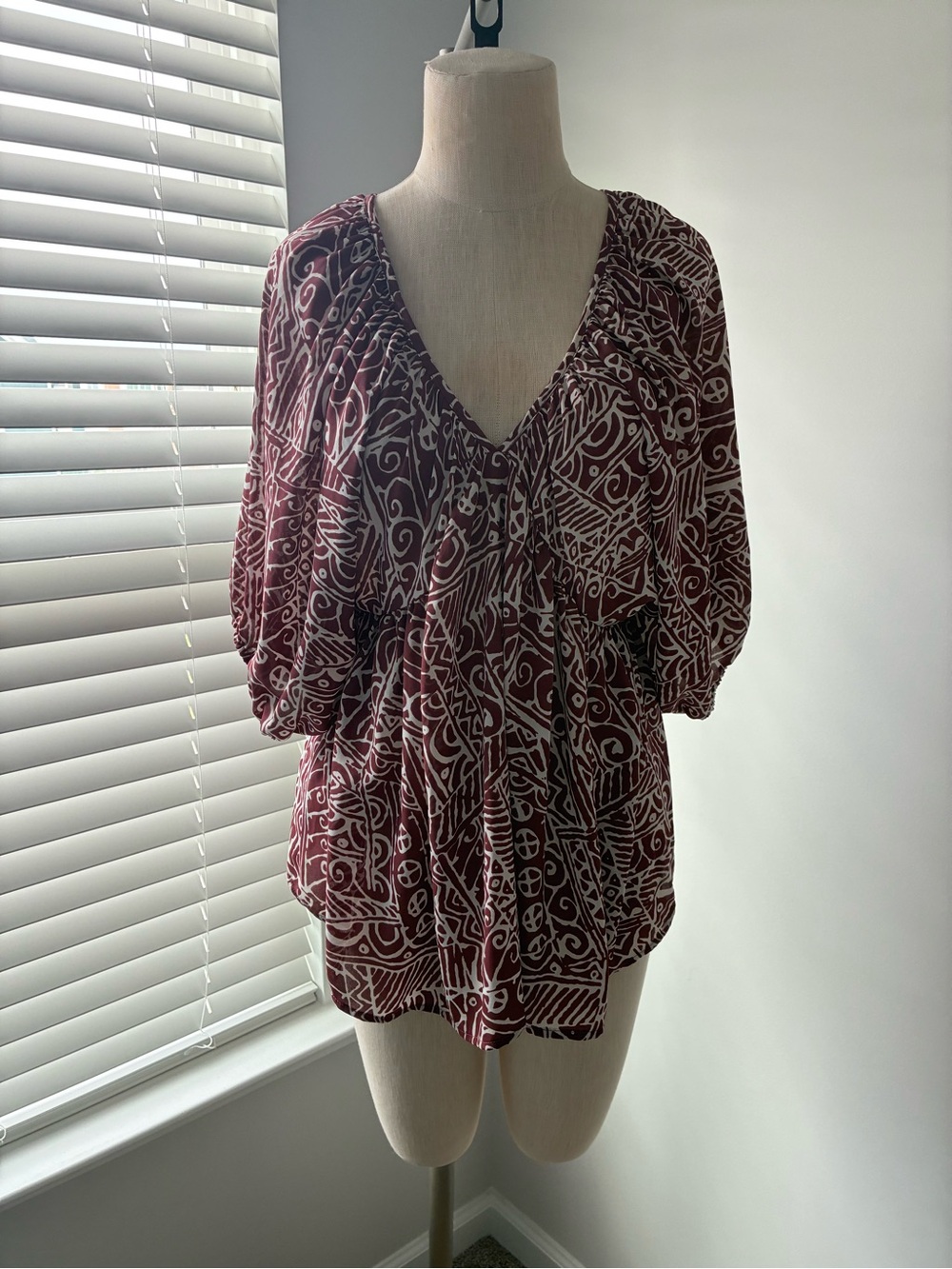 NWT Bucket List Women's Burgundy Indiana V-Neck Blouse